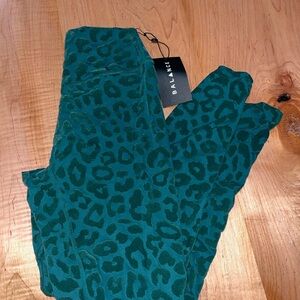 Small Balance Athletica Leggings